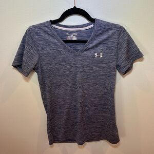 Under Armor Tech Loose V-Neck Short Sleeve T-Shirt Heat Gear Size M